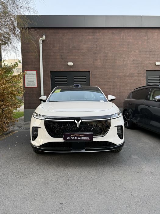 Voyah Courage, 3 года гарантии офицеальный дилер