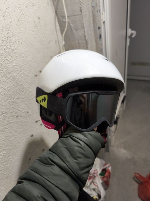 Ски / сноуборд каска Stuf