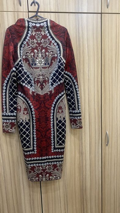 Чисто нова рокля!