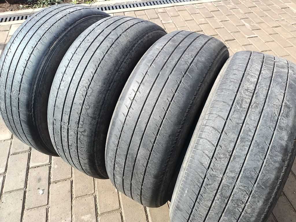 Шины 215/60 R16 - "Yokohama dB decibel E70" (Япония), летние.