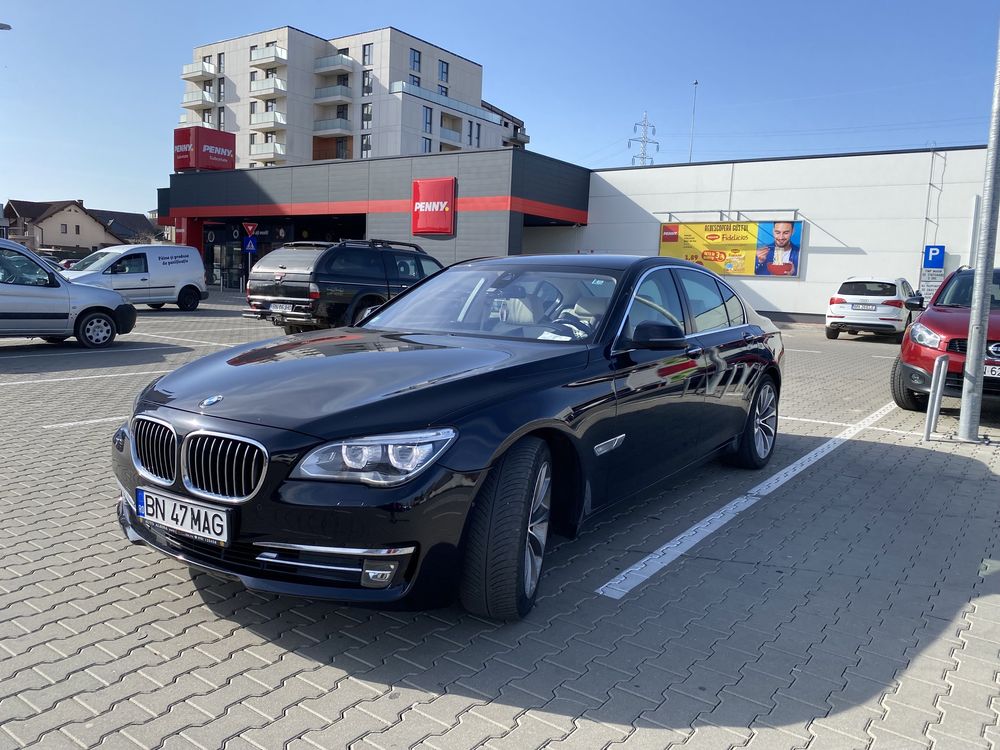 BMW seria 7 f01 -740 D -din 2014 -(146.000km)