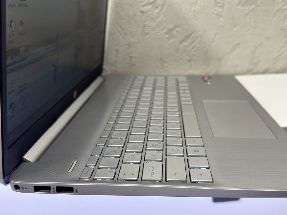 HP ноутбук Ryzen 5 5500U