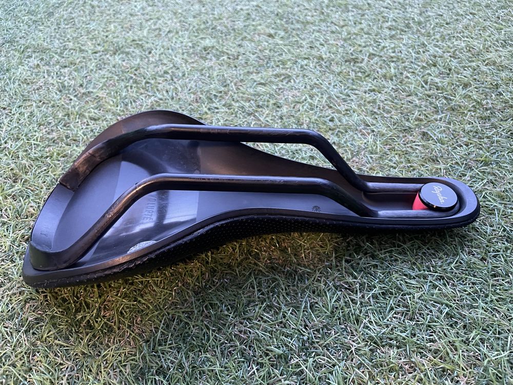 Șa cursiera Rapha carbon 177 g ( shimano, campagnolo, ciclism