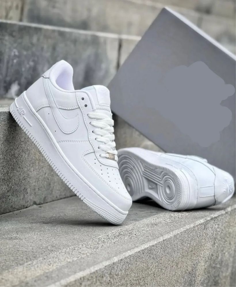 Nike Air Force 1 Low – White