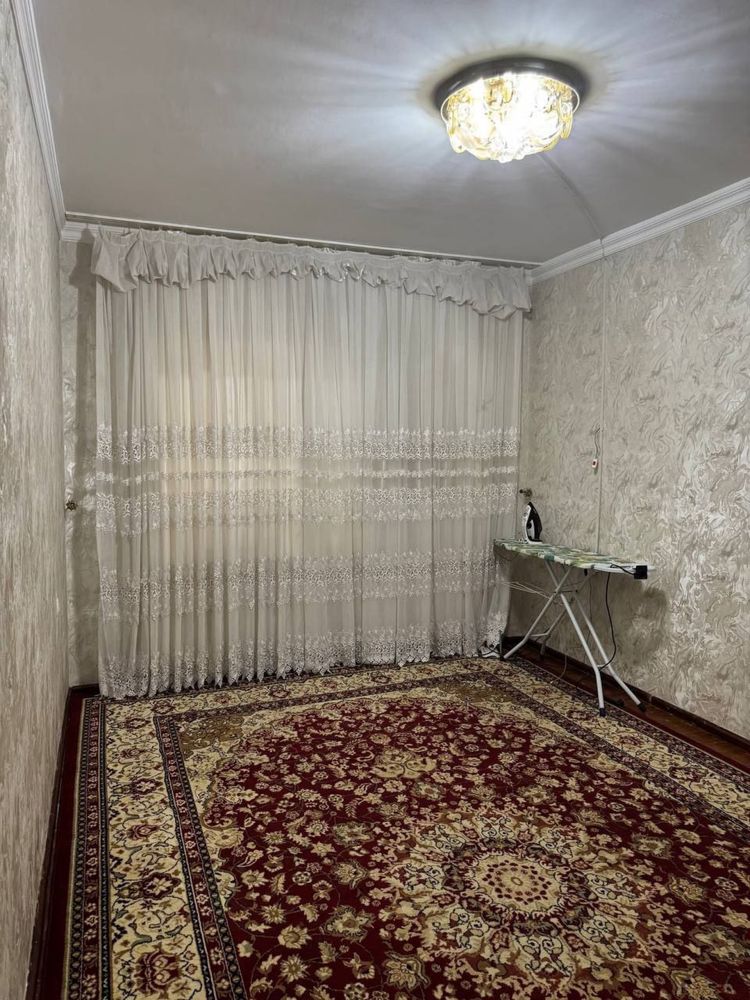 Продается 2/1/4 Карасу-2, квадратный коридор
