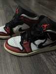 Air Jordan 1 Mid