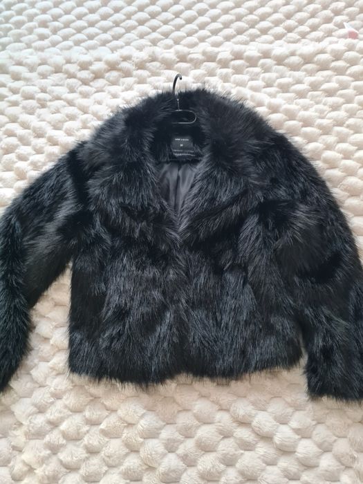 Палто в черно S размер