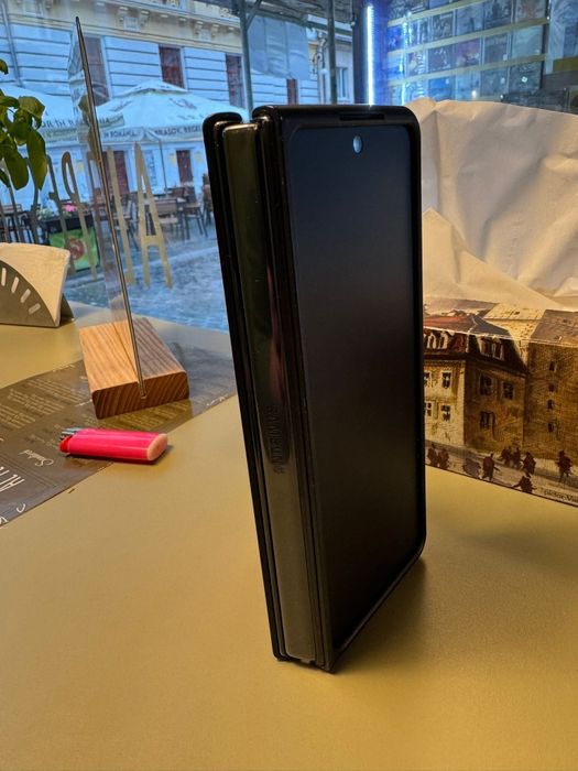 V/S Samsung Fold 4