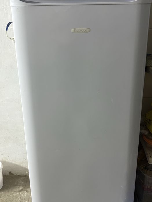 Хододильник рабочий новый