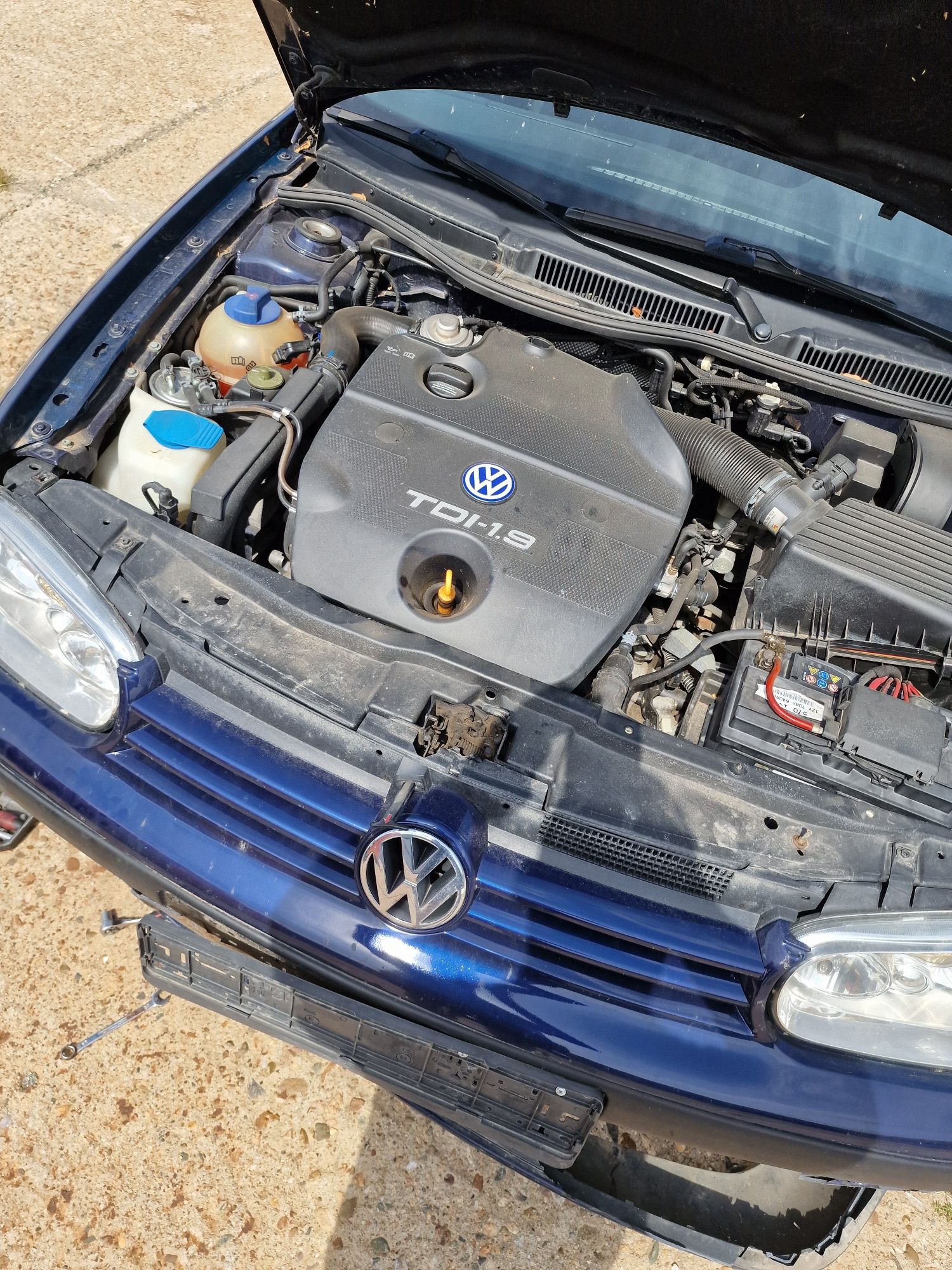 Голф 4 1.9tdi 90к.с на части