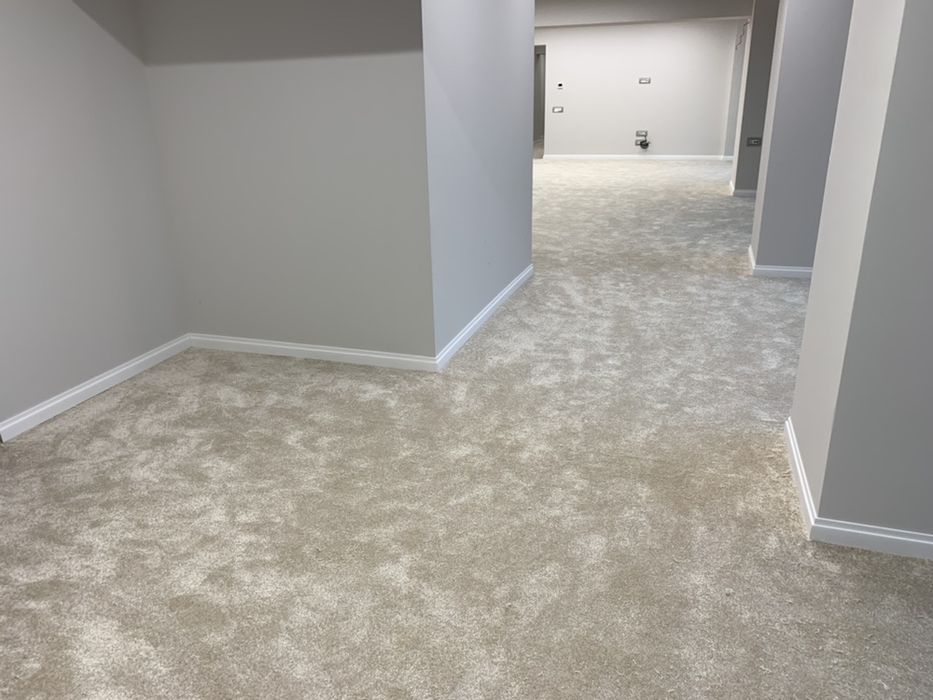 Montaj  LVT Linoleum SPC Mocheta Parchet Plinte Duropolimer Epoxi 3D
