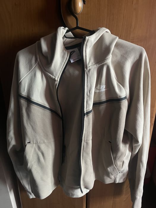 Nike tech fleece горнище