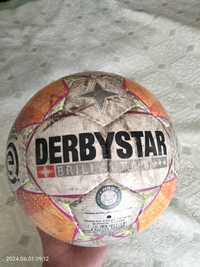 Футбольный мяч Derbystar