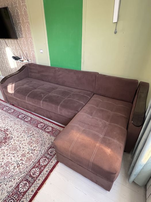 Срочно продам 3 м угловой диван!!! Торг есть