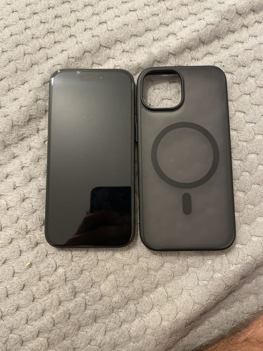 Iphone 15 128gb 93% sanatate baterie