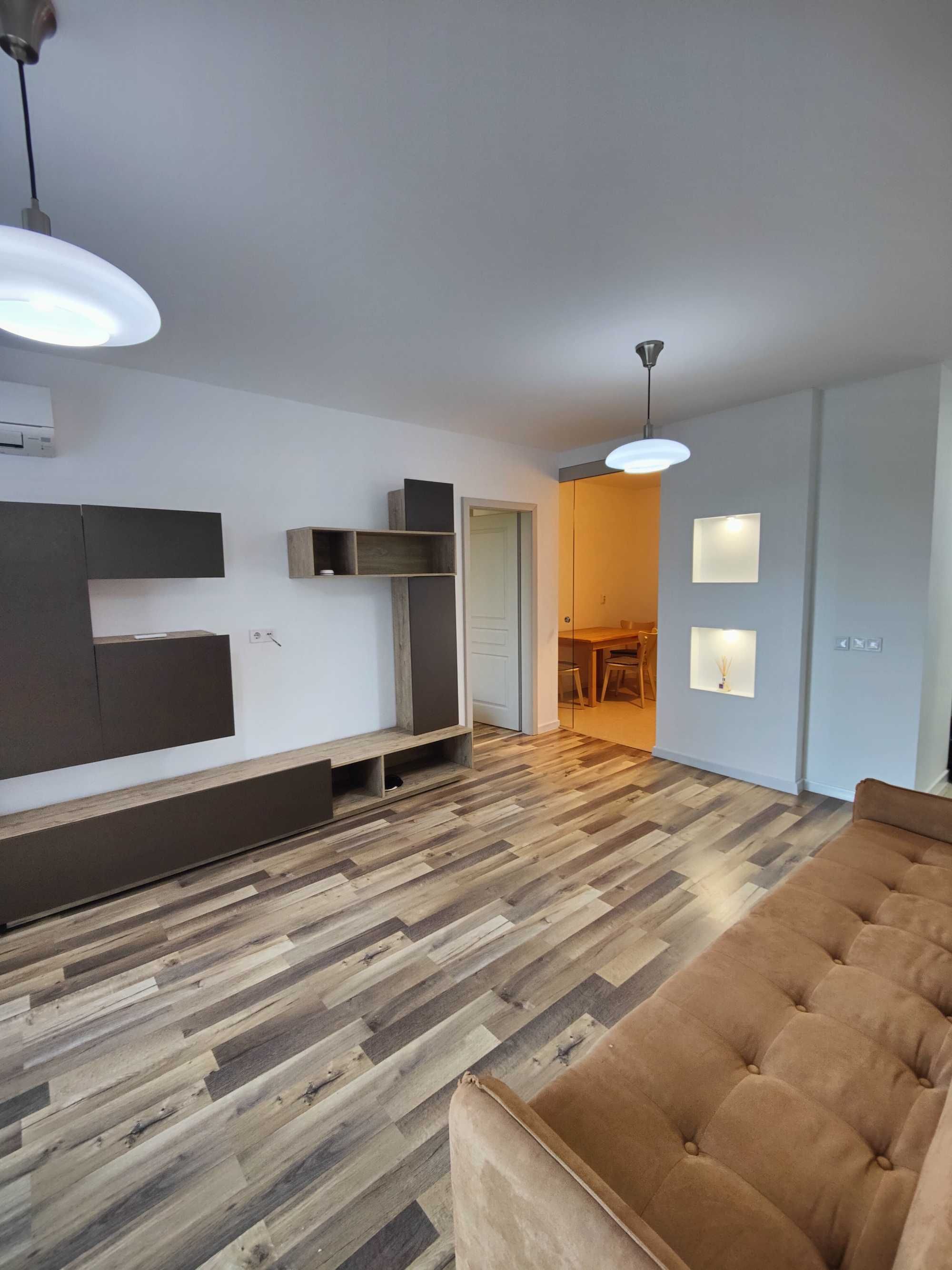 Apartament de inchiriat 2 camere Grand Park