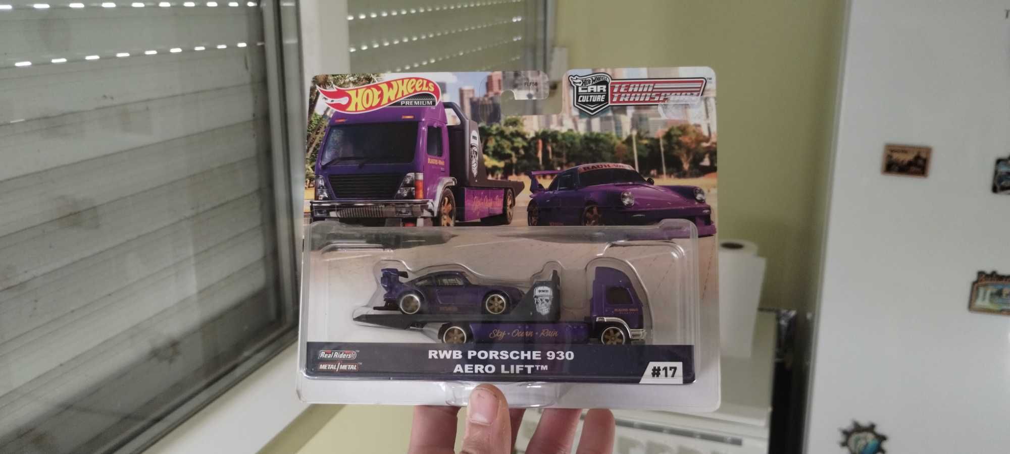 Hot Wheels Team Transport RWB 930