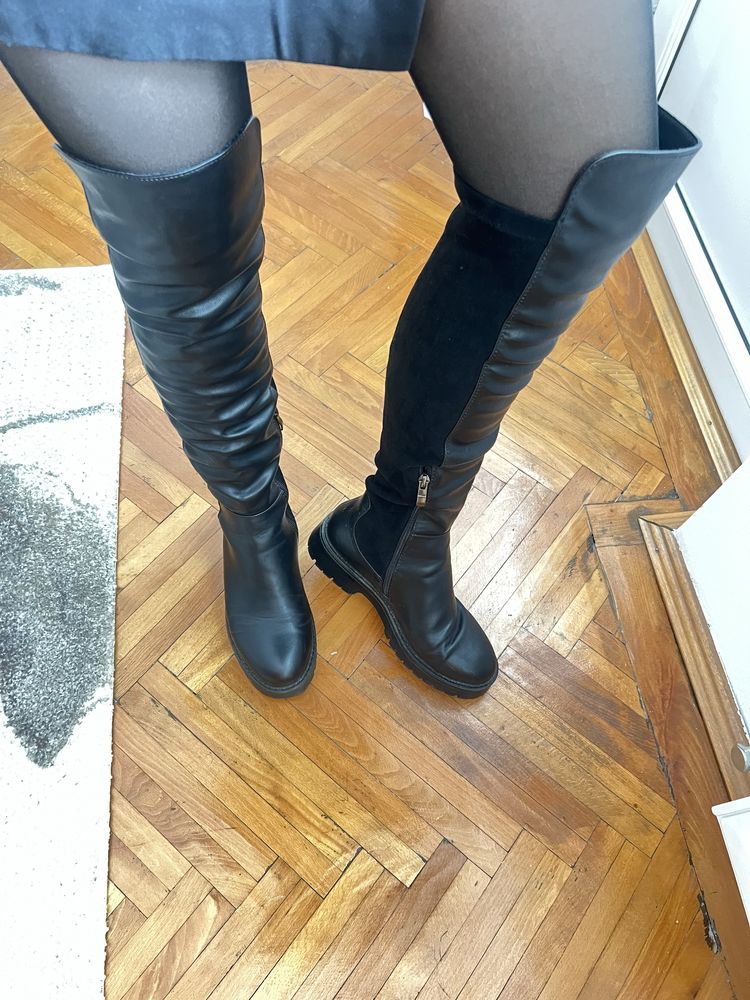 Cizme lungi din piele si catifea