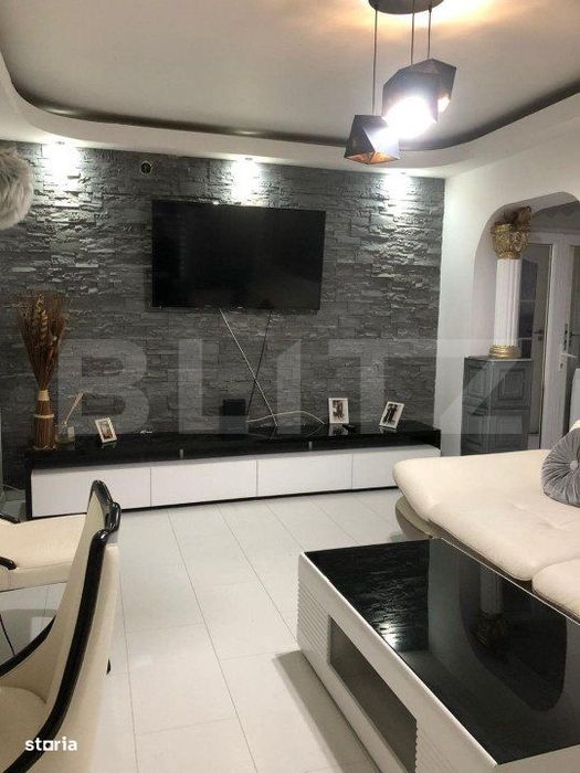 Apartament 3 camere, semidecomadat ,parter , oras  Gaesti