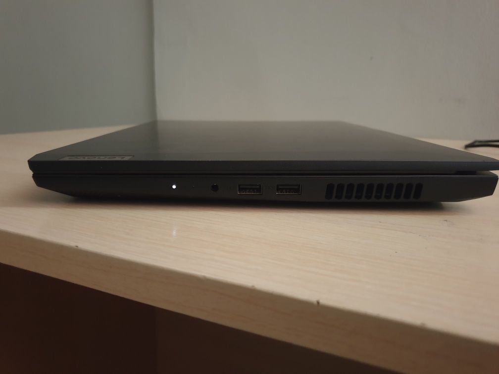 Игровой ноутбук Lenovo ideapad gaming3 15IHU6