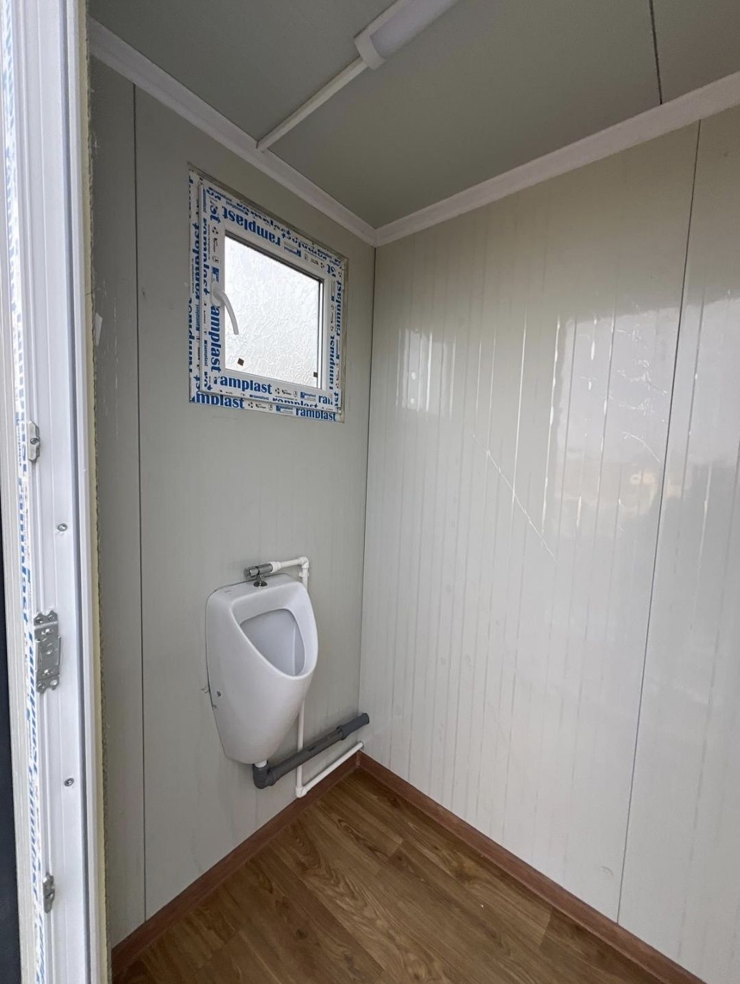 Vand container modular