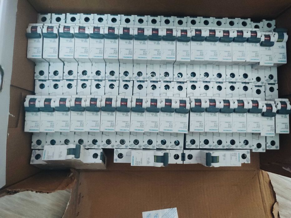 автоматические и дифференциальные выключатели (Siemens, Schneider)