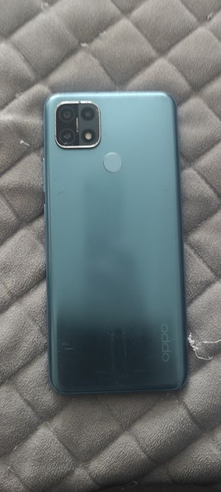 Продам телефон оппо