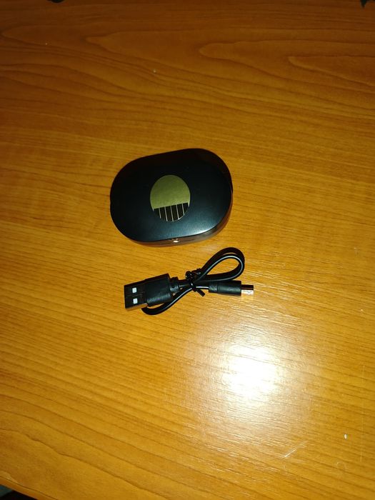 Căști Bluethoot noi complet