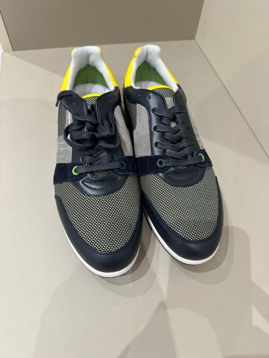 Boss sneakers чисто нови