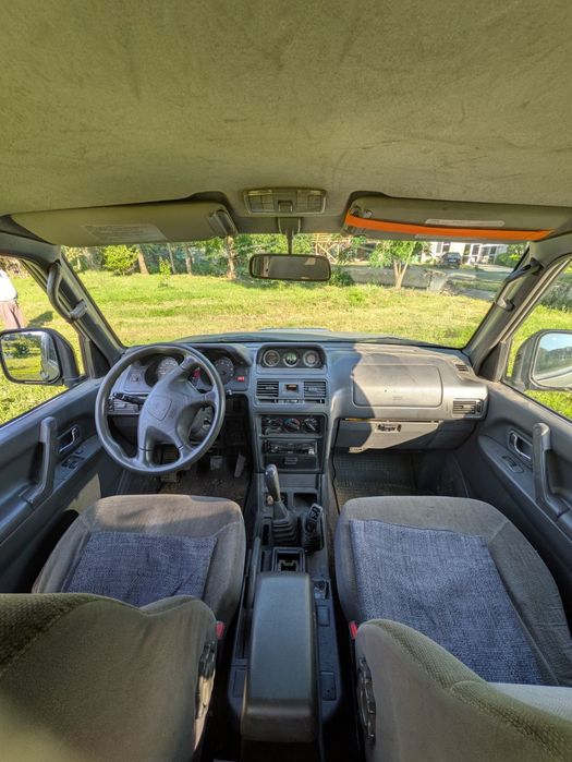 Mitsubishi pajero mk2