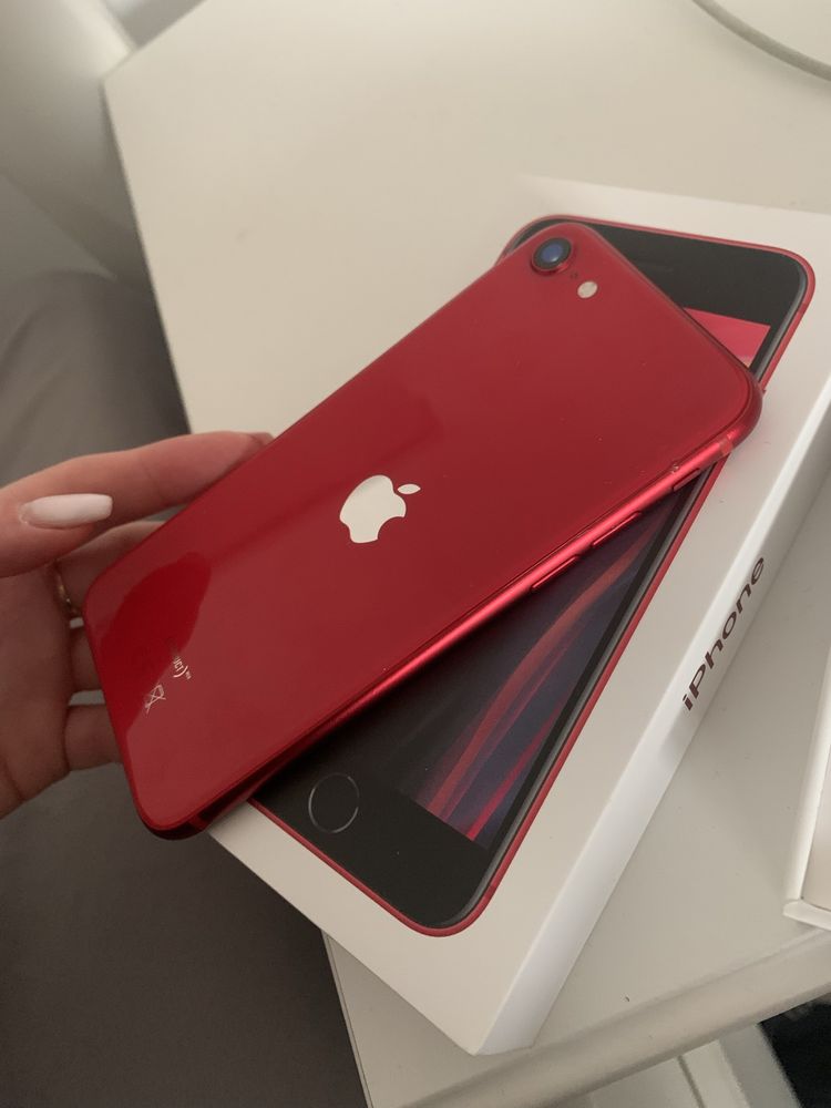 Vand Iphone SE 2020 Red 64GB