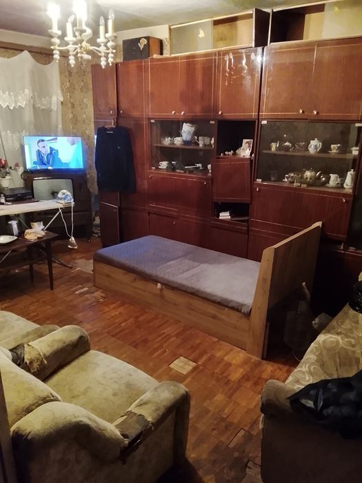 Сдаю трёх комнатную квартиру