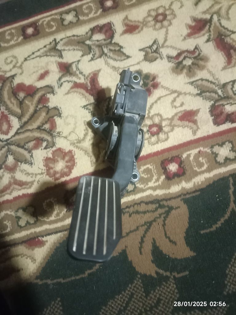 Nexia3 gaz pedal