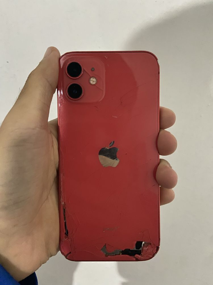 Продается iPhone 12