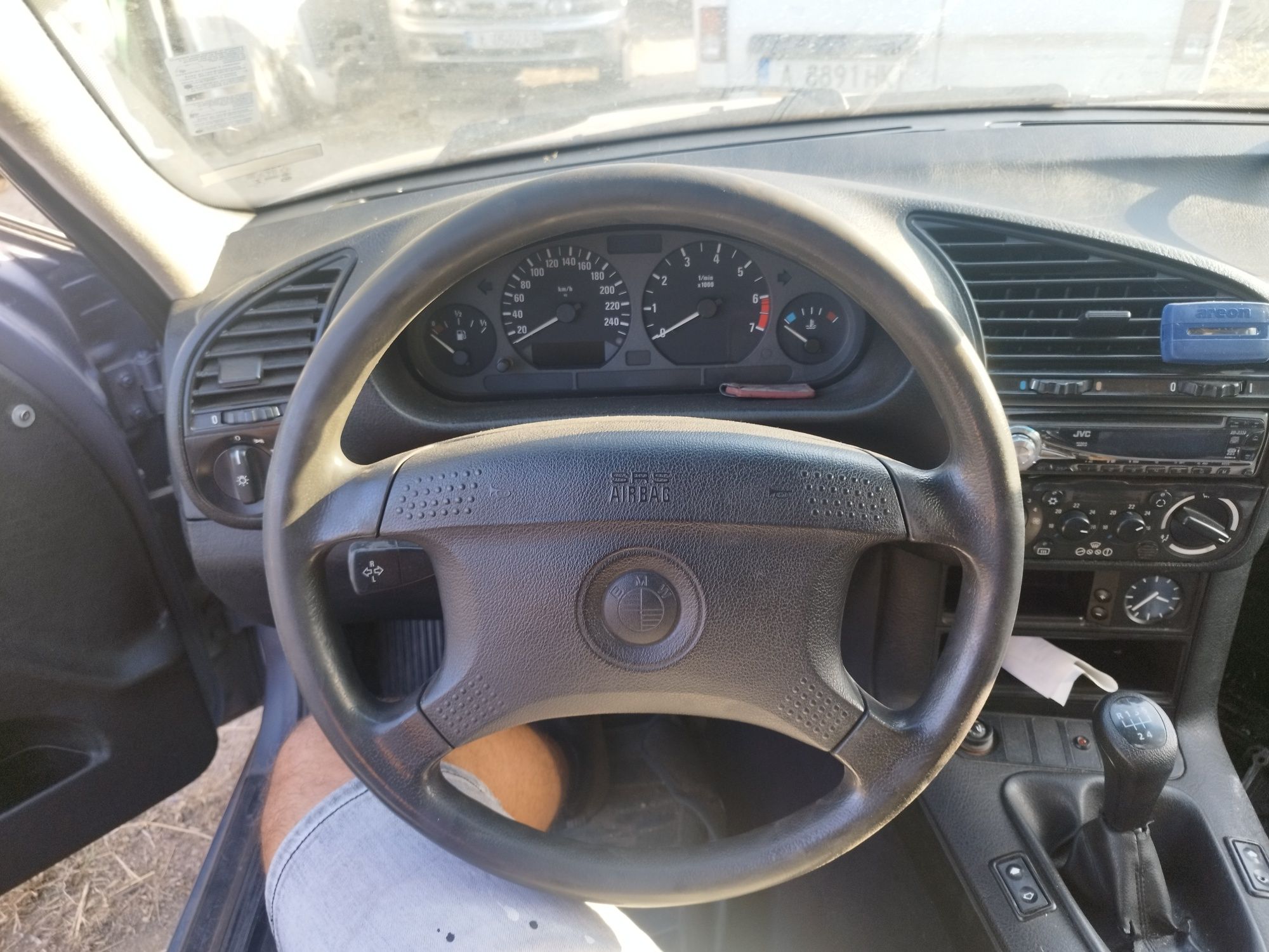 Bmw  e36 318i - НА ЧАСТИ