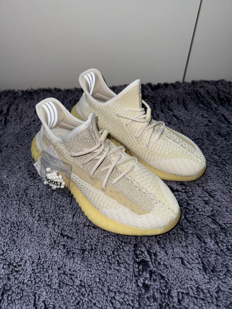 Yeezy Boost 350 V2