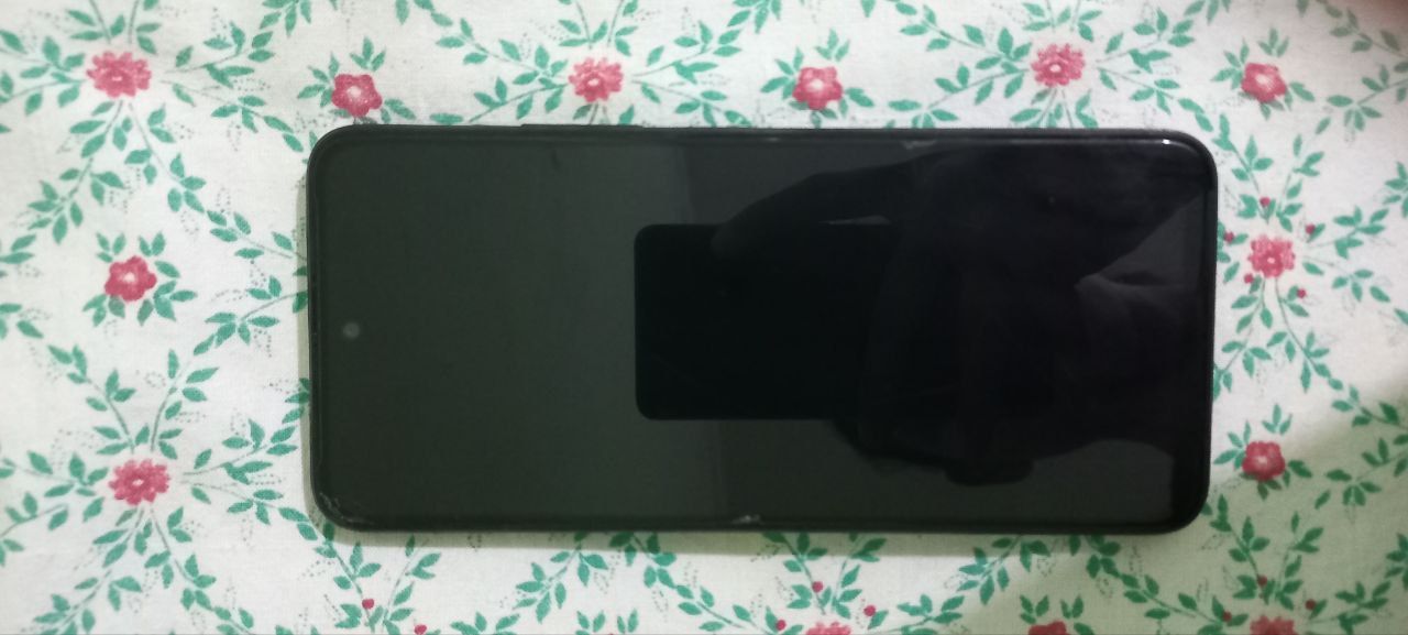 Redmi 12 айби йок
