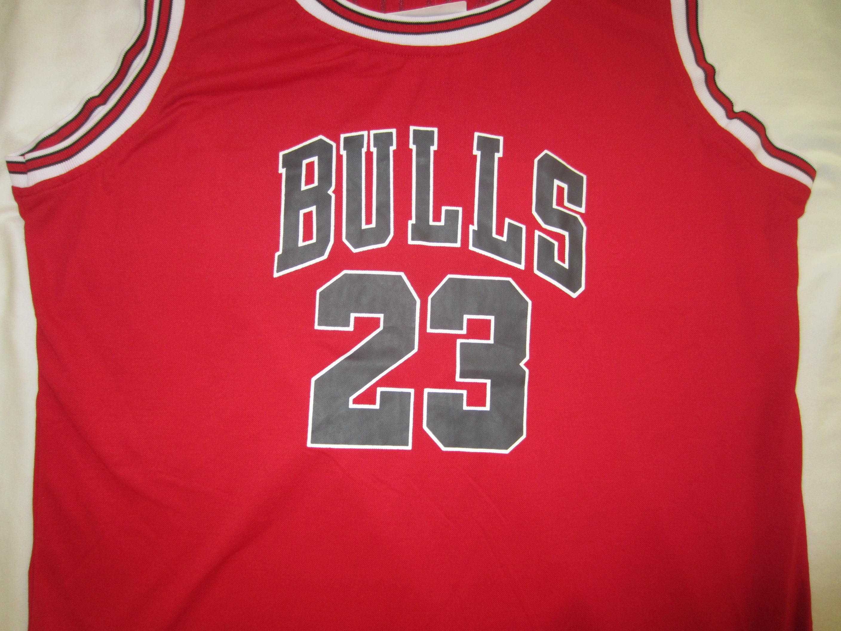 Maieu baschet JORDAN,Chicago Bulls,mas.XL,marca Peilifang,ca nou