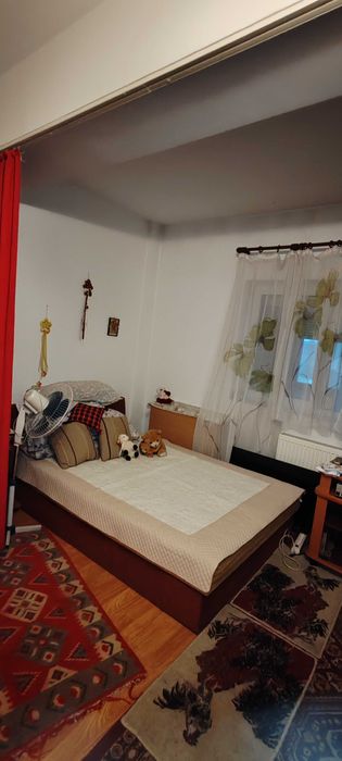 Garsoniera de vânzare