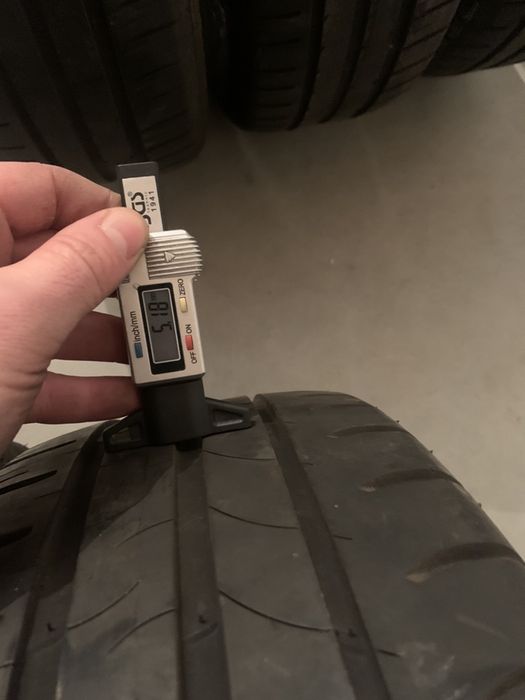 2 anvelope vara Michelin/Falken 215/60/16