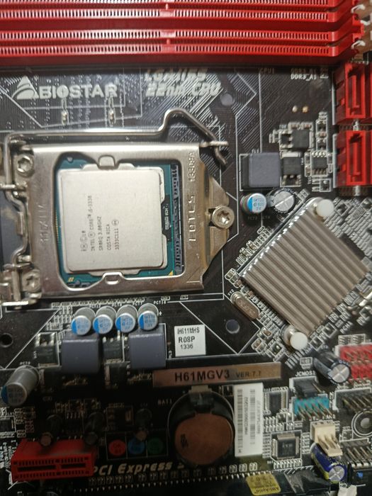 Продам материнскую плату с процессором i5 3330