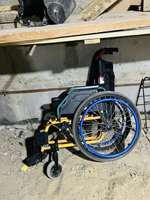 Инвалидная коляска детская