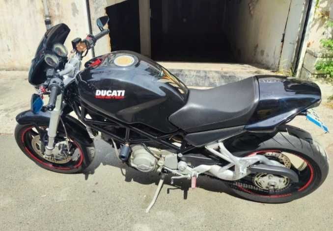 Ducati Monster S2R 800