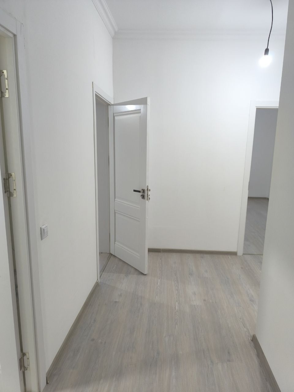 Srochna sotiladi Sergeli Xonabod 2 xonli