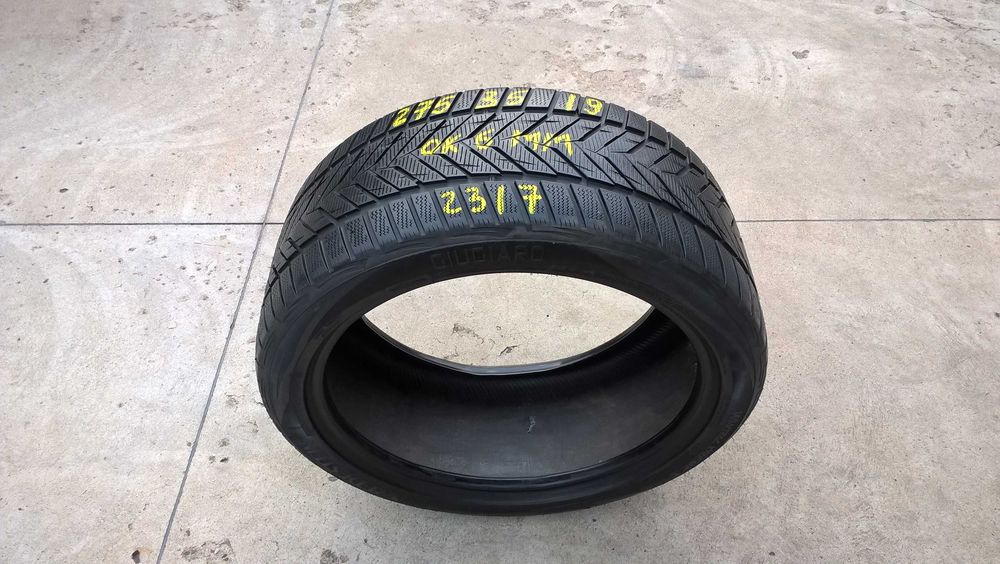 O anvelopa iarna 275 35 19 vredestein wintrac x treme S profil 6 mm