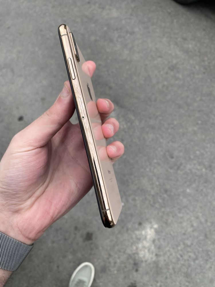 Продам Телефон Iphone Xs Max 64Gb