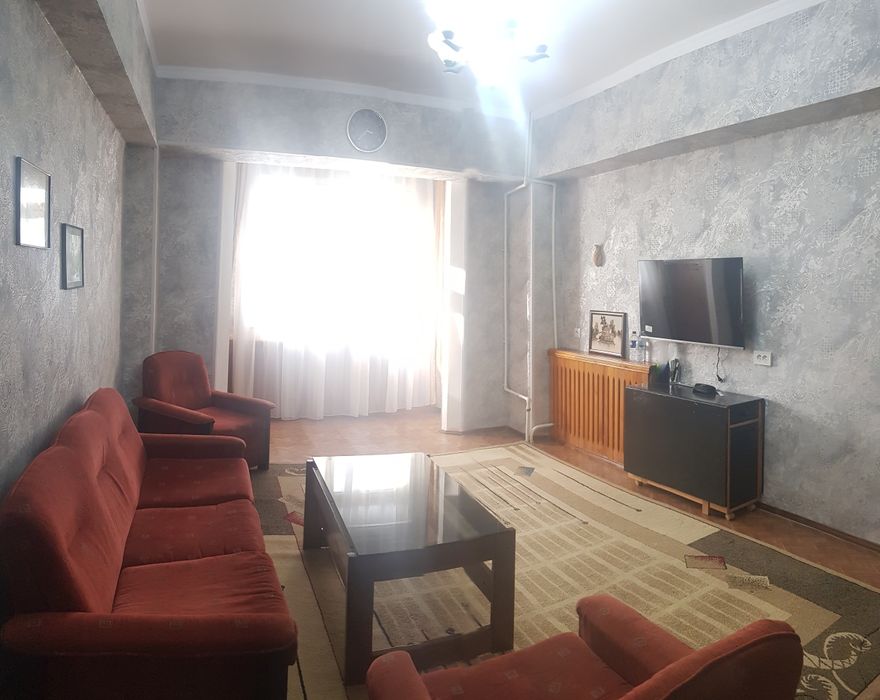 Продаётся 1/7/9 на Ц-7, район ЦУМа.