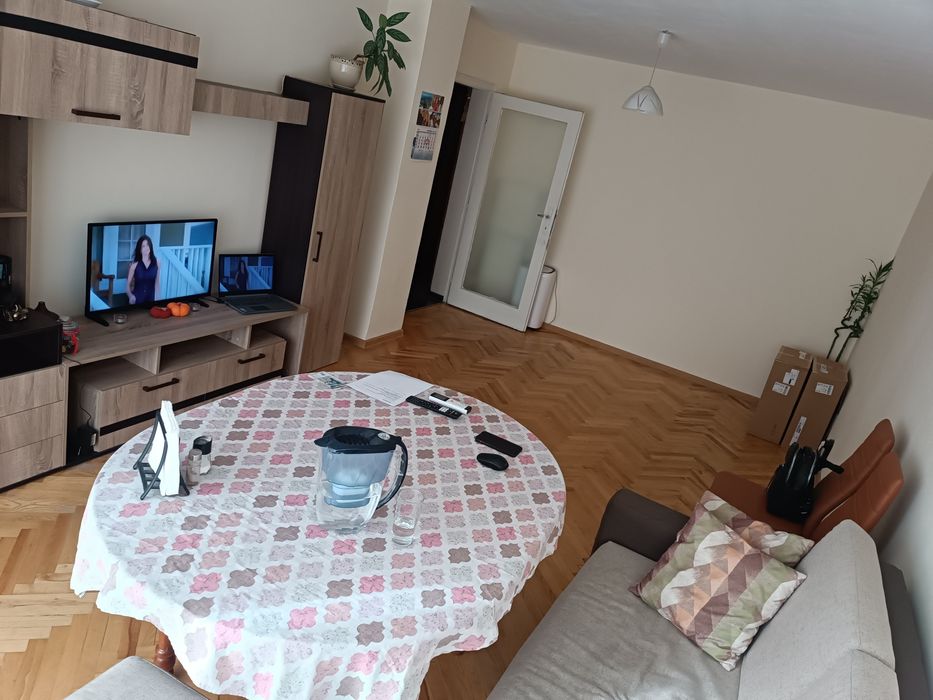 Дава се под наем Двустаен апартамент в Варна, Трошево - 60 кв.м за 359.04 € - Снимка #1