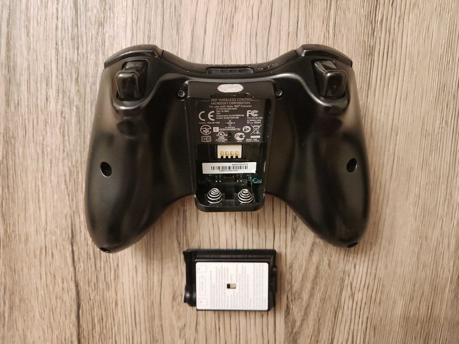 Controller (maneta) pentru Xbox 360