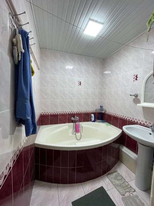 Срочно Продам  Kвартира –на  Яккасарай Район 140.000